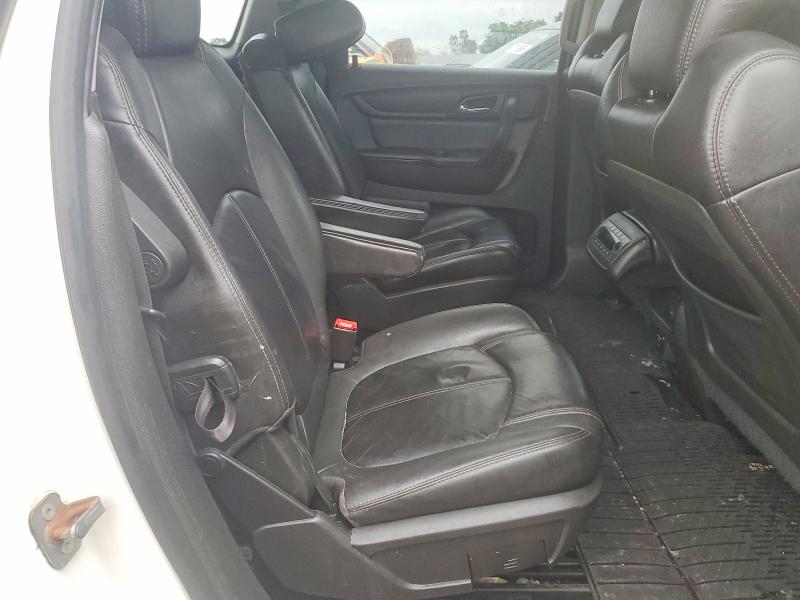 Photo 11 from auction – 2015 CHEVROLET TRAVERSE with VIN 1GNKVHKD4FJ211589