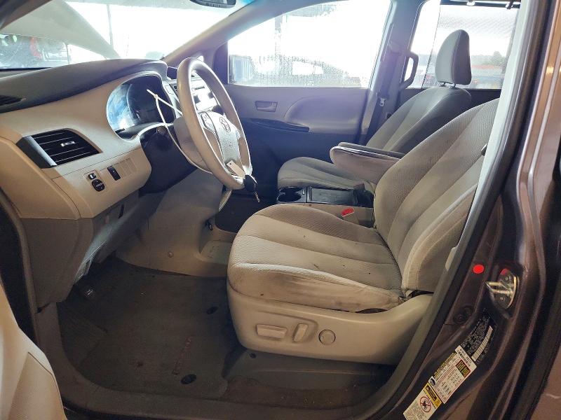 Photo 7 from auction – 2014 TOYOTA SIENNA with VIN 5TDKK3DC3ES431865