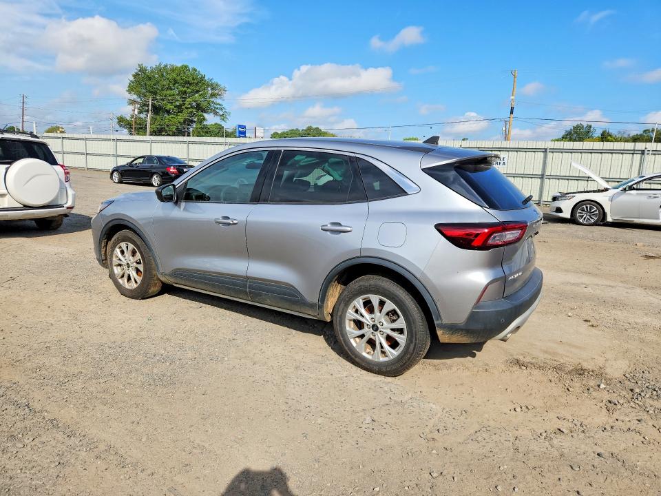 Zdjęcie 2 z aukcji – 2023 FORD ESCAPE z VIN 1FMCU0GNXPUA65956