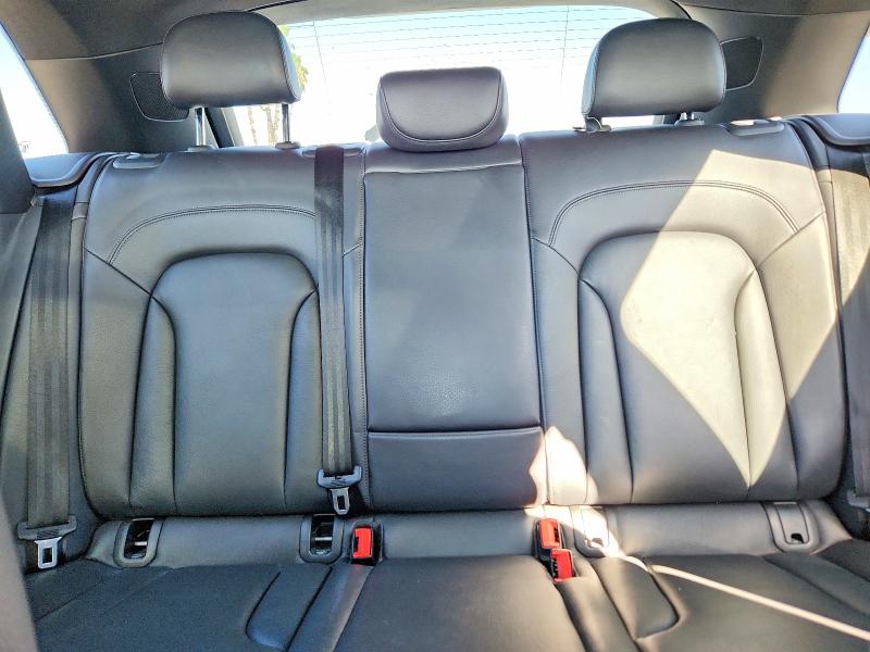 صورة رقم 10 من المزاد - 2015 AUDI Q3 مع VIN WA1GFCFS1FR002359