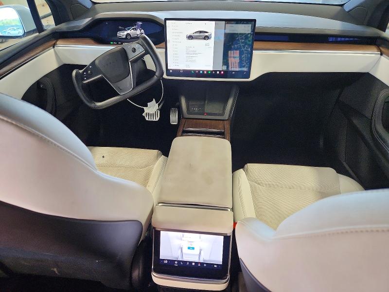 Foto 8 de la subasta – 2022 TESLA MODEL X con VIN 7SAXCBE51NF356992