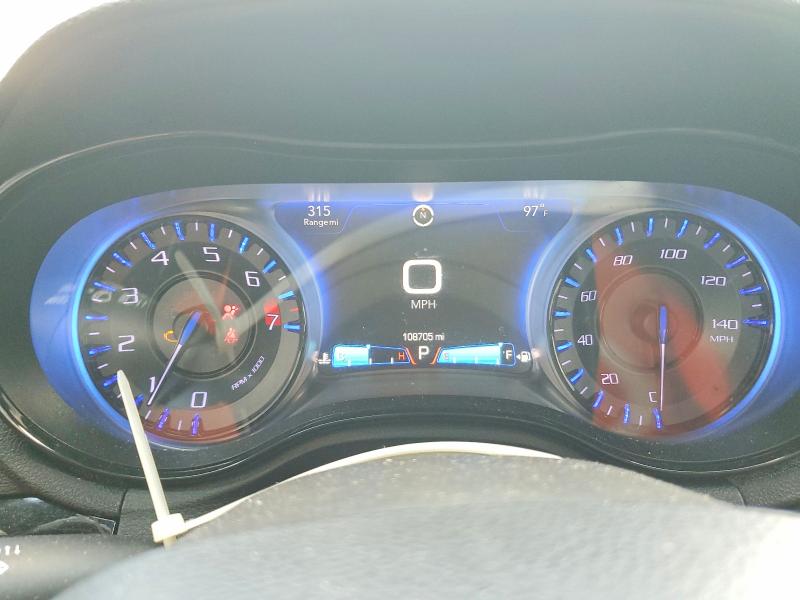 Фото 9 с аукциона – 2018 CHRYSLER 300 с VIN 2C3CCABG1JH141214