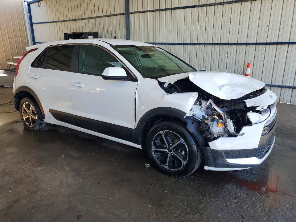Photo 4 from auction – 2026 KIA NIRO with VIN KNDCP3LEXT5323674