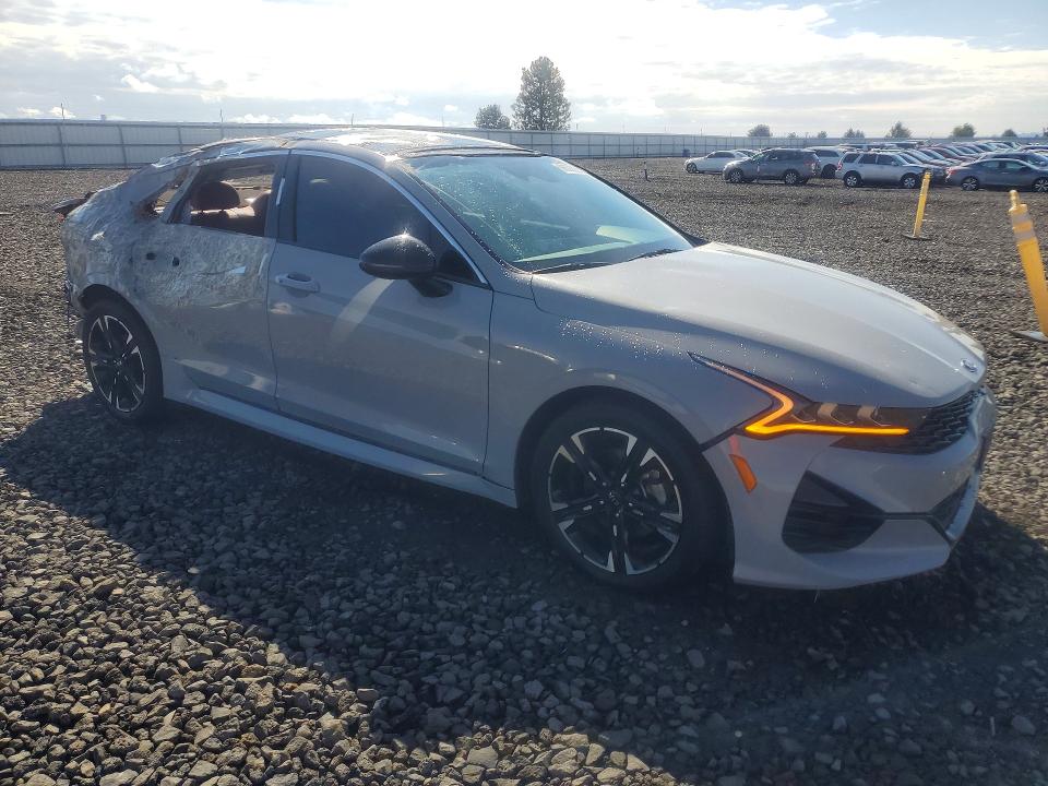Photo 4 from auction – 2021 KIA K5 with VIN 5XXG64J2XMG033774