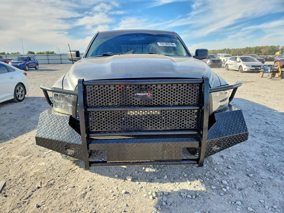 Фото 5 с аукциона – 2012 DODGE RAM 1500 с VIN 1C6RD7LT5CS312440
