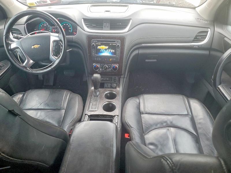 Photo 8 from auction – 2015 CHEVROLET TRAVERSE with VIN 1GNKVHKD4FJ211589