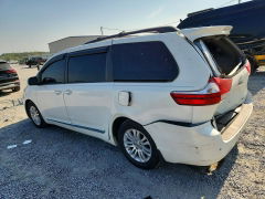 Photo 2 from auction – 2017 TOYOTA SIENNA with VIN 5TDYZ3DC6HS845376