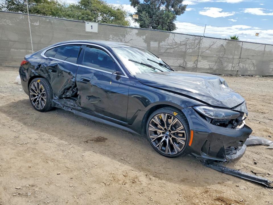 Photo 4 from auction – 2022 BMW 430I with VIN WBA63AV01NFL95680