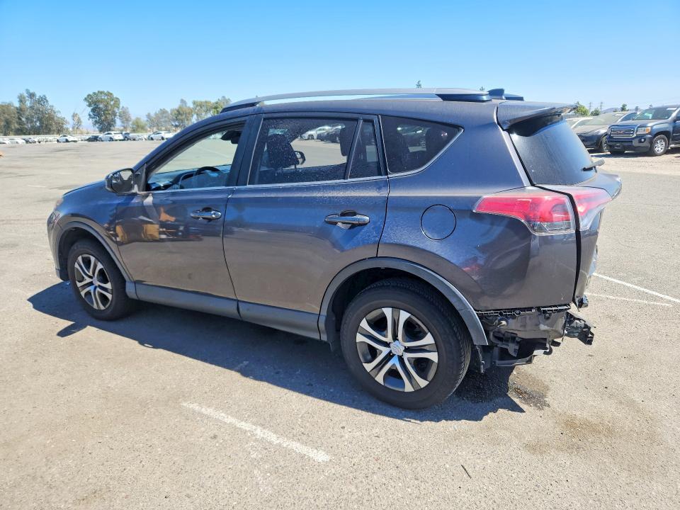 Photo 2 from auction – 2017 TOYOTA RAV4 with VIN JTMZFREV6HJ715093