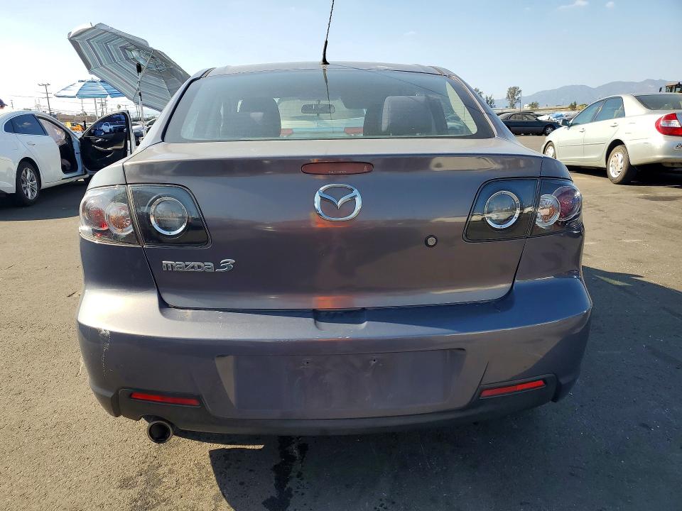 Снимка 6 от търг – 2009 MAZDA 3 с VIN JM1BK32G991213843