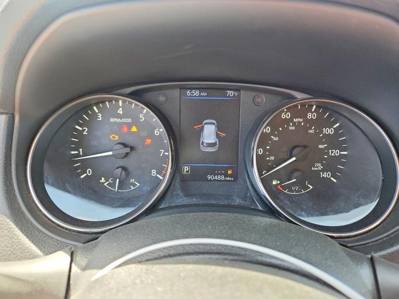 Photo 9 from auction – 2018 NISSAN ROGUE with VIN KNMAT2MT4JP580082