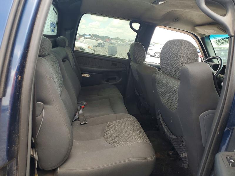 Снимка 10 от търг – 2002 CHEVROLET AVALANCHE с VIN 3GNEK13T62G307805