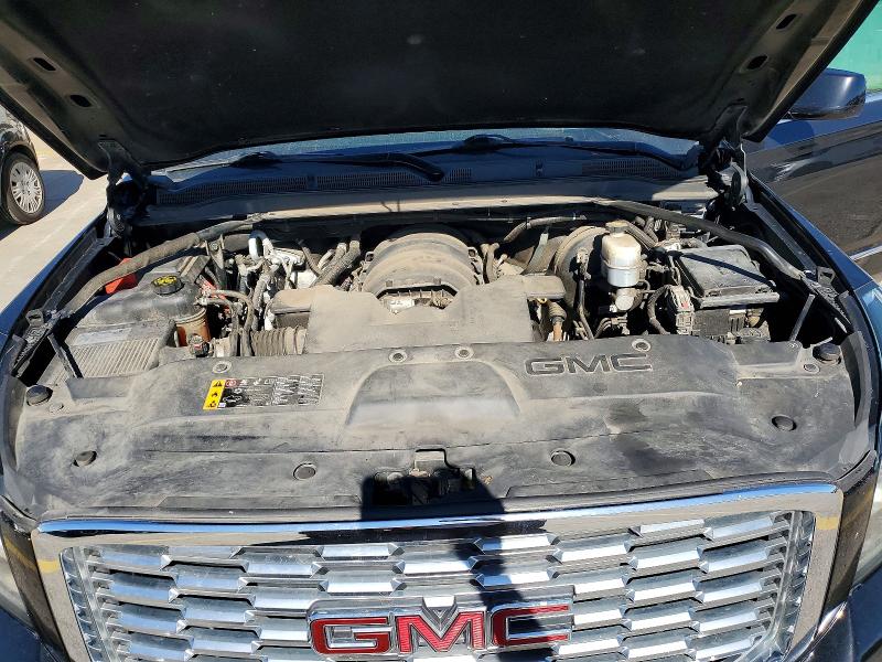 Снимка 11 от търг – 2019 GMC YUKON XL с VIN 1GKS2HKJ8KR252931