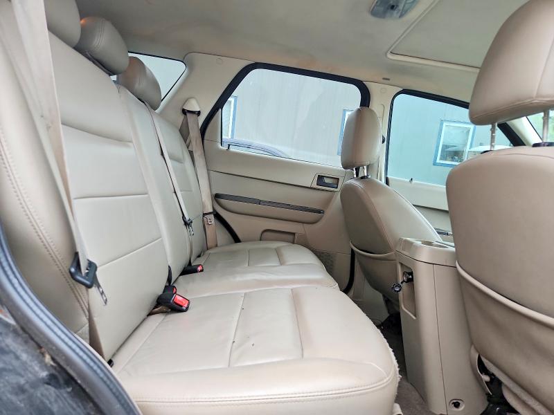 Photo 11 from auction – 2008 FORD ESCAPE with VIN 1FMCU031X8KA78173