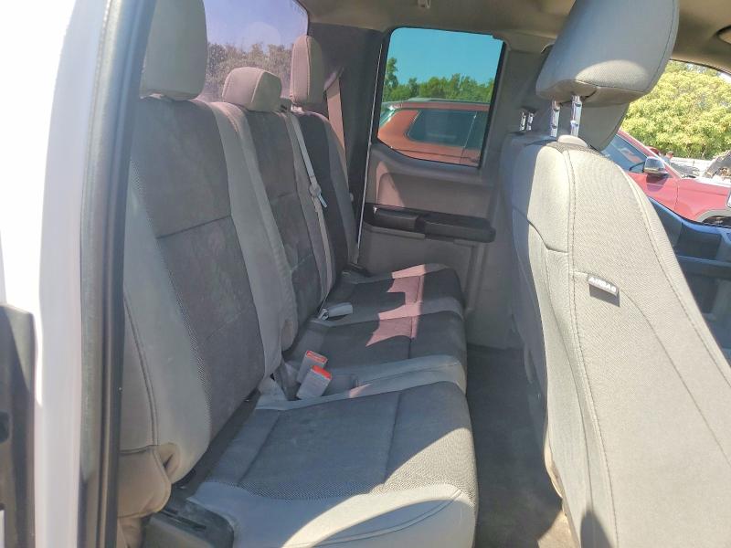 Photo 10 from auction – 2019 FORD F150 with VIN 1FTFX1E55KKE63873
