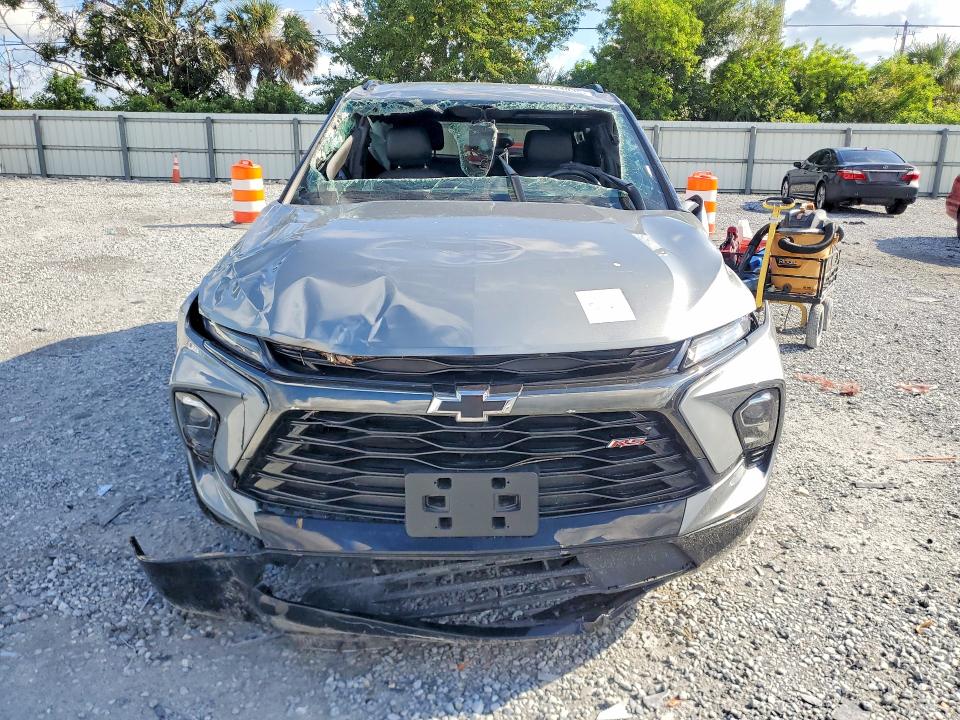 Снимка 5 от търг – 2025 CHEVROLET BLAZER с VIN 3GNKBERS3SS186673