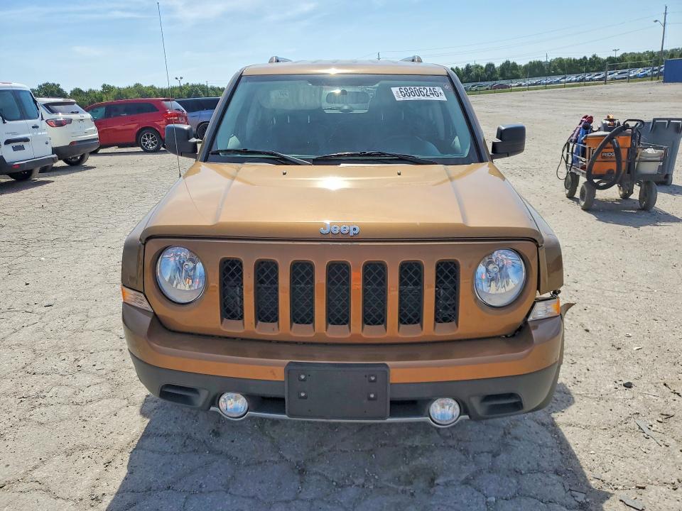 Photo 5 from auction – 2011 JEEP PATRIOT with VIN 1J4NT4GB7BD169174