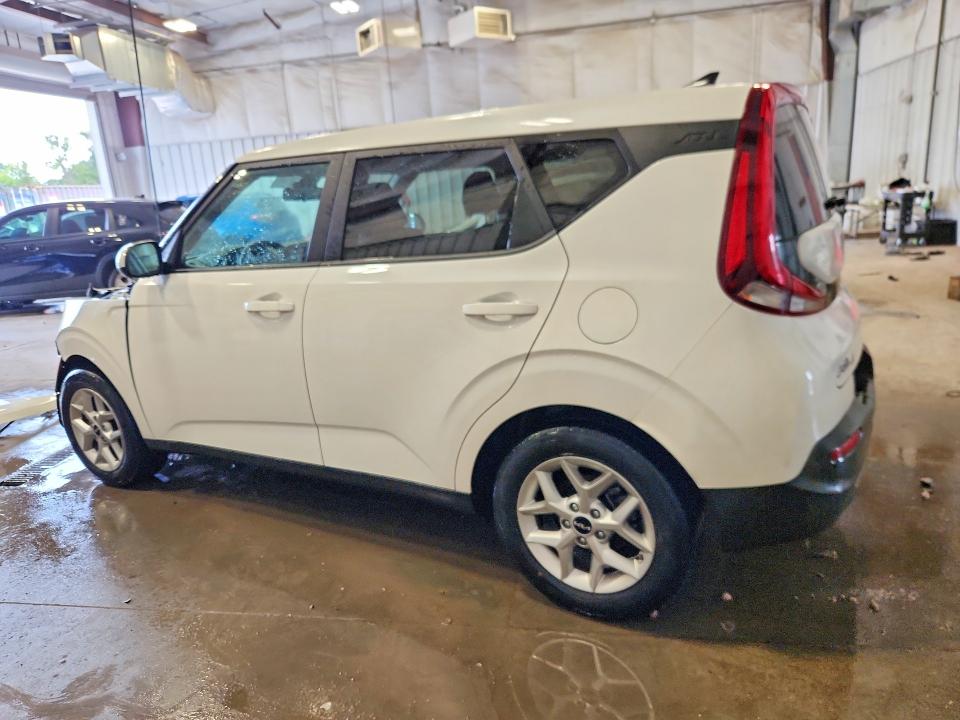 Photo 2 from auction – 2022 KIA SOUL with VIN KNDJ23AU0N7181519