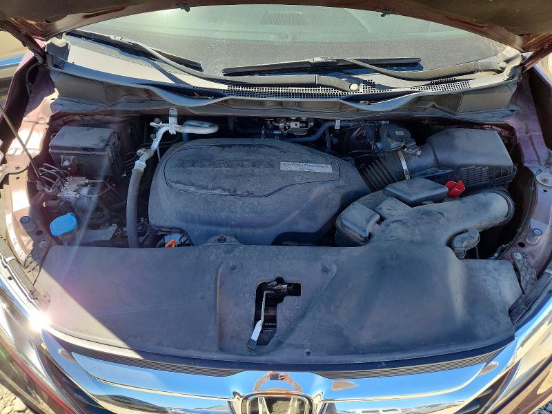 Photo 12 from auction – 2018 HONDA ODYSSEY with VIN 5FNRL6H75JB074973