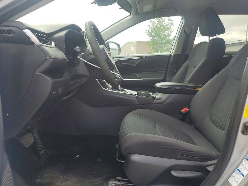 Снимка 7 от търг – 2019 TOYOTA RAV4 с VIN 2T3F1RFV2KW064313