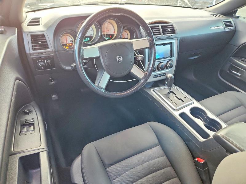Photo 8 from auction – 2009 DODGE CHALLENGER with VIN 2B3LJ44V79H609880