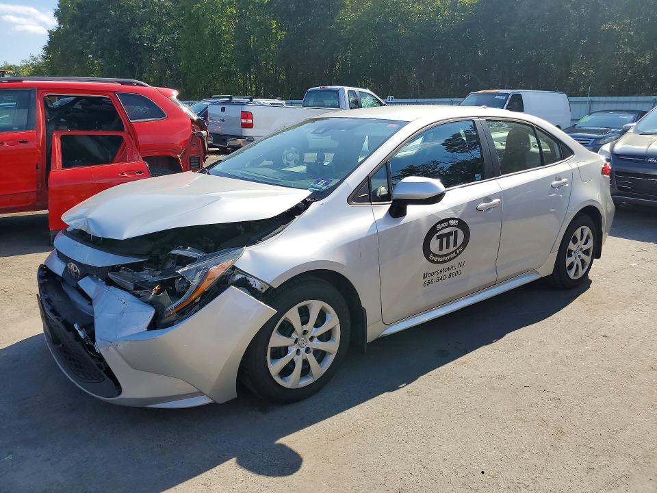 TOYOTA COROLLA 2022 with VIN 5YFEPMAE0NP320550 - Photo from auction