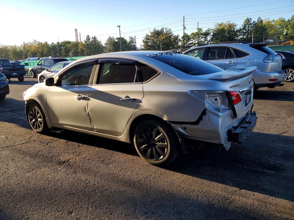 Photo 2 from auction – 2017 NISSAN SENTRA with VIN 3N1AB7AP9HY248061