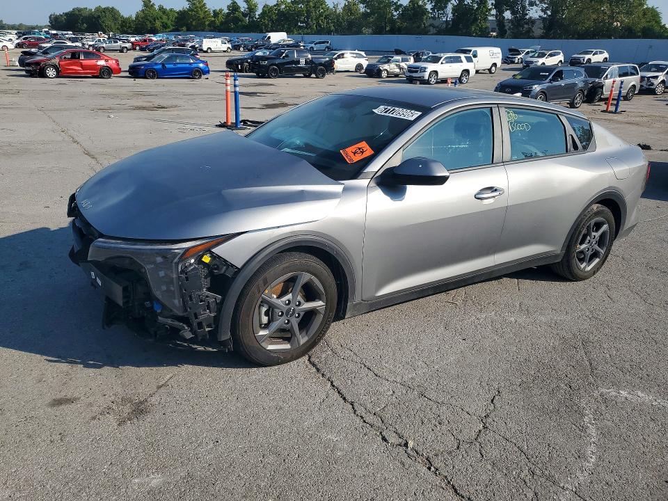 KIA K4 2026 with VIN 3KPFT4DE6TE287287 - Photo from auction