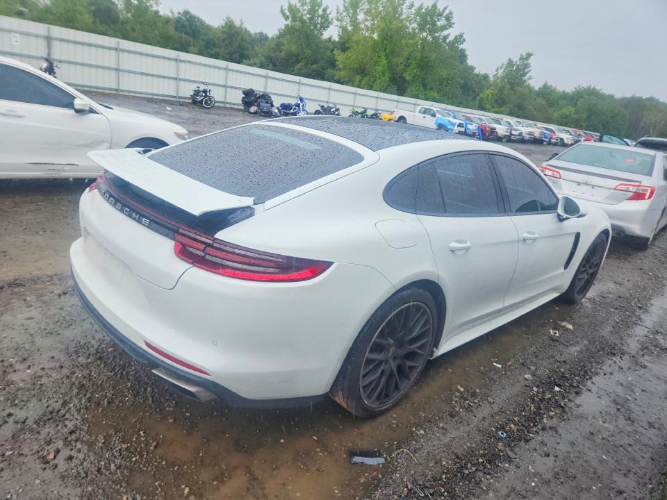 Photo 3 from auction – 2018 PORSCHE PANAMERA with VIN WP0AA2A79JL100512