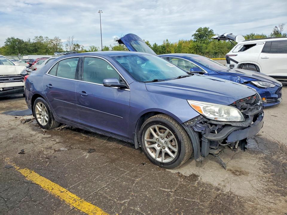 Снимка 4 от търг – 2014 CHEVROLET MALIBU с VIN 1G11C5SLXEF304417