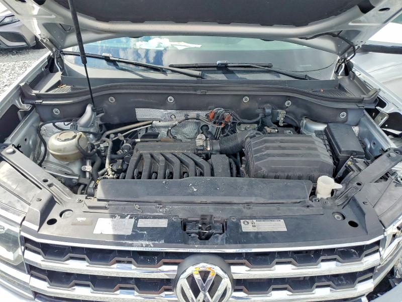 Photo 12 from auction – 2018 VOLKSWAGEN ATLAS with VIN 1V2CR2CA8JC535918