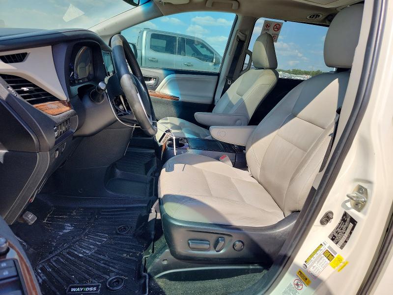 Photo 7 from auction – 2015 TOYOTA SIENNA with VIN 5TDYK3DC4FS644688