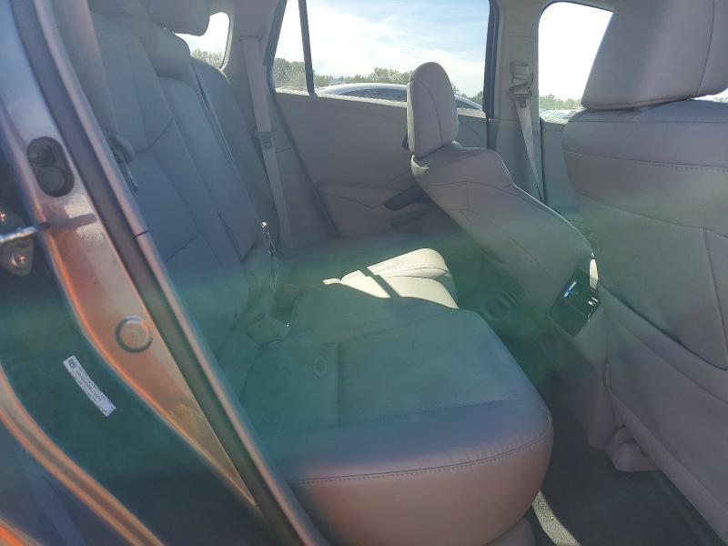 Photo 11 from auction – 2017 ACURA RDX with VIN 5J8TB4H55HL015278