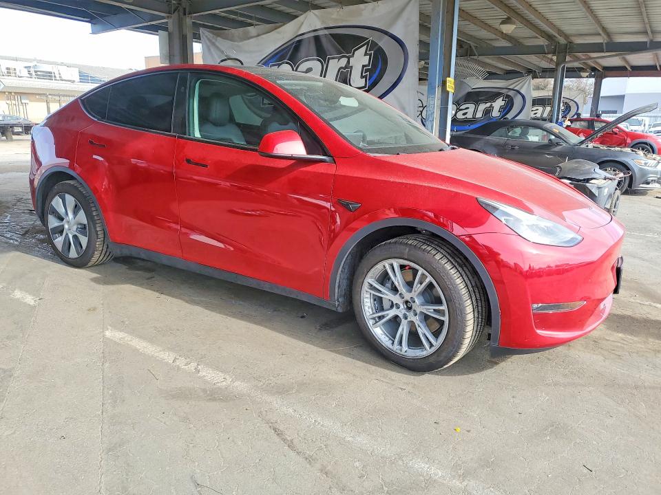 Фото 4 с аукциона – 2023 TESLA MODEL Y с VIN 7SAYGAEE1PF910389