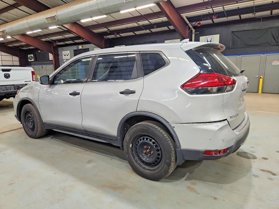 Photo 2 from auction – 2017 NISSAN ROGUE with VIN JN8AT2MV1HW014533