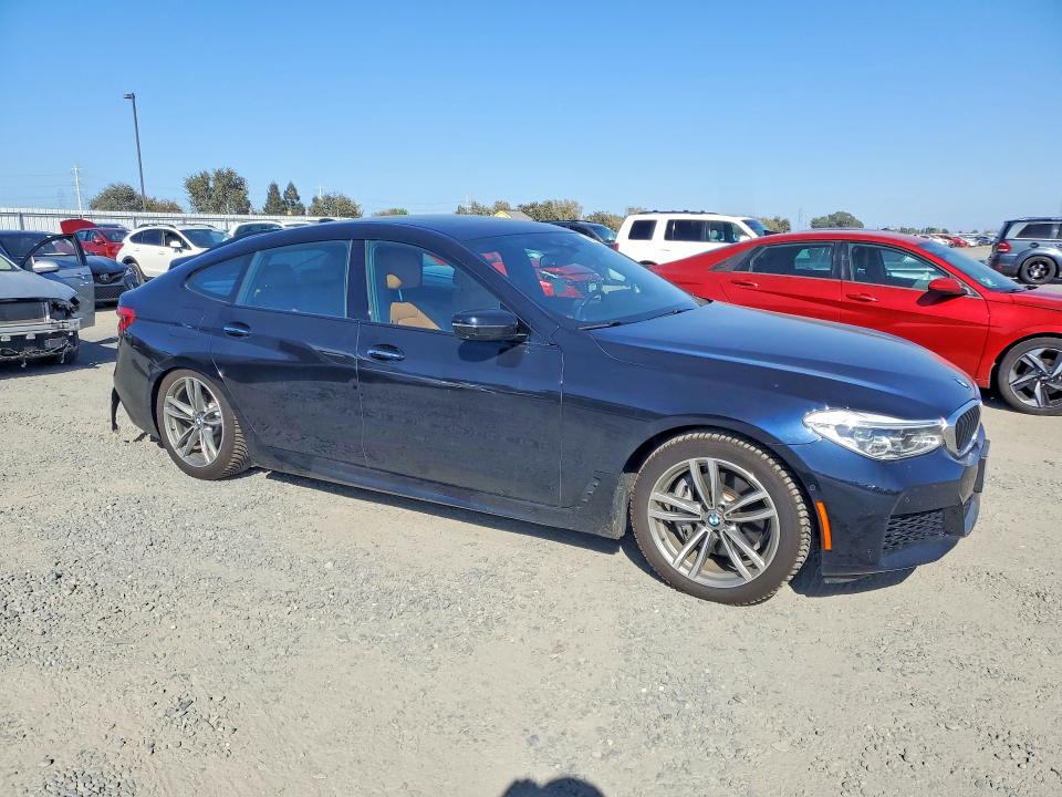 Zdjęcie 4 z aukcji – 2018 BMW 640 z VIN WBAJV6C54JBK07185