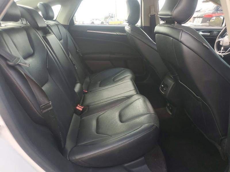 Снимка 10 от търг – 2017 FORD FUSION с VIN 3FA6P0RU8HR232813