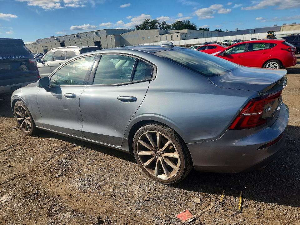 Photo 2 from auction – 2020 VOLVO S60 with VIN 7JRA22TK0LG065189