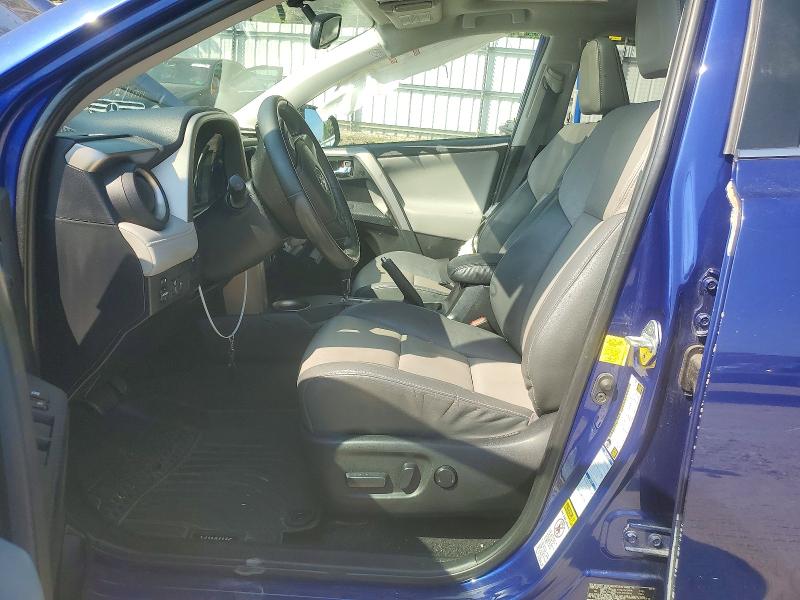 Снимка 7 от търг – 2015 TOYOTA RAV4 с VIN 2T3DFREV6FW384878