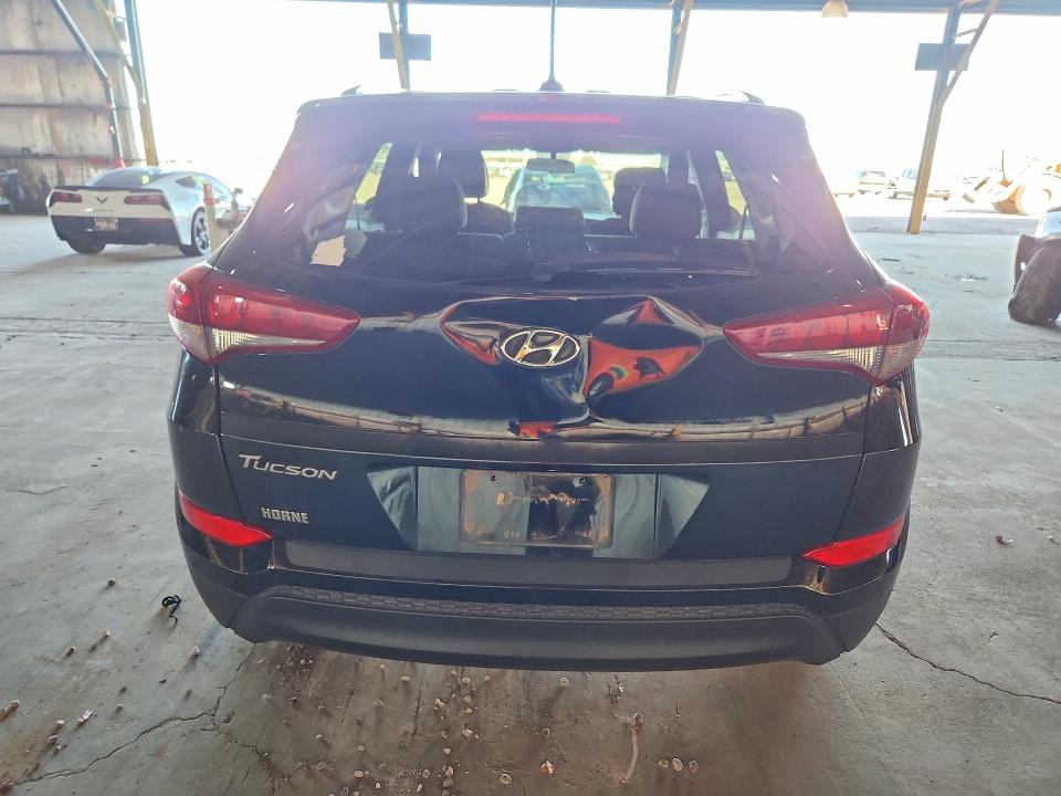 Photo 6 from auction – 2016 HYUNDAI TUCSON with VIN KM8J33A47GU242278