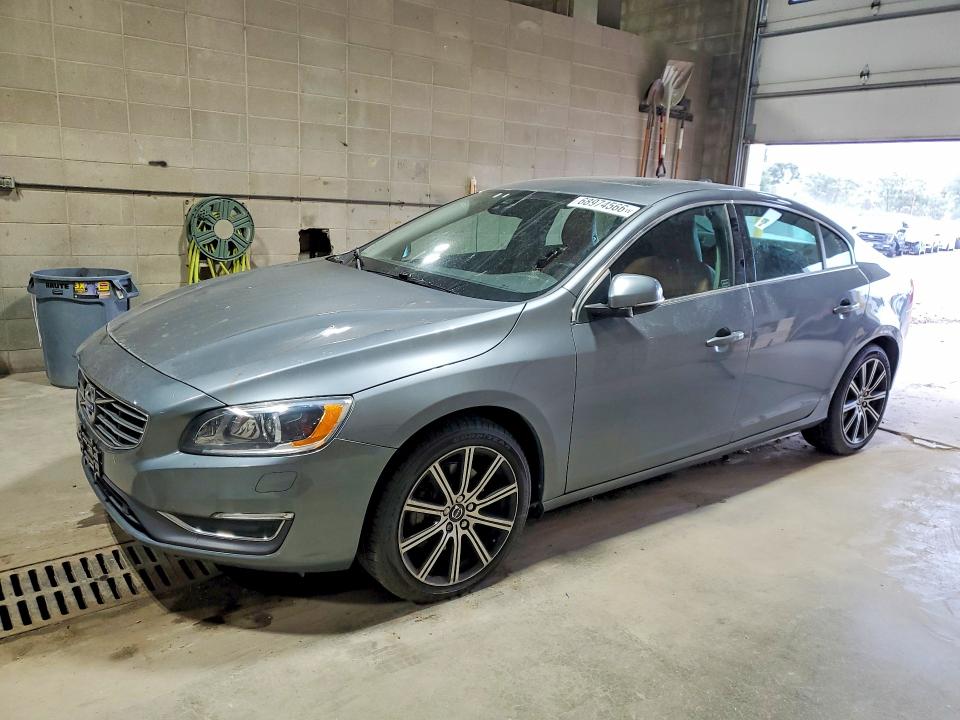 2016 VOLVO S60 - Търг №68974566