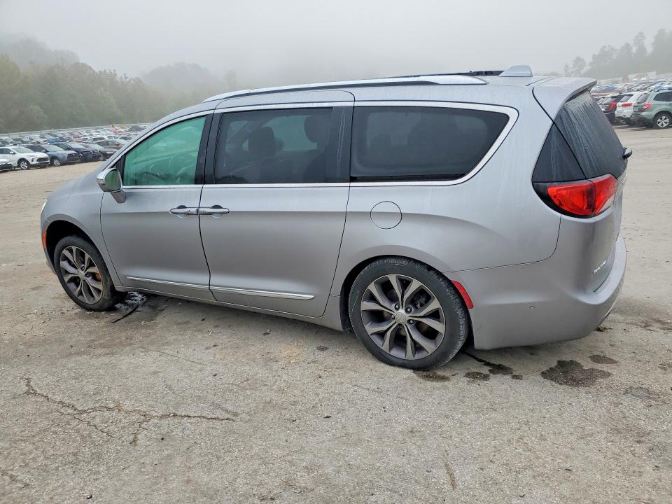 Снимка 2 от търг – 2018 CHRYSLER PACIFICA с VIN 2C4RC1GG2JR247163