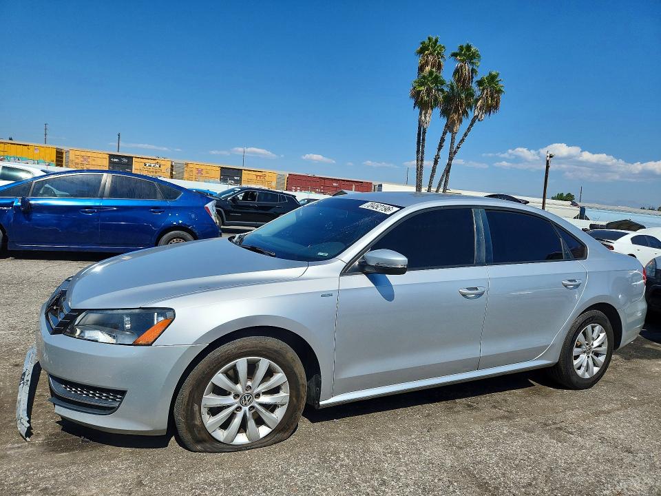 VOLKSWAGEN PASSAT 2014 with VIN 1VWAT7A33EC027290 - Photo from auction