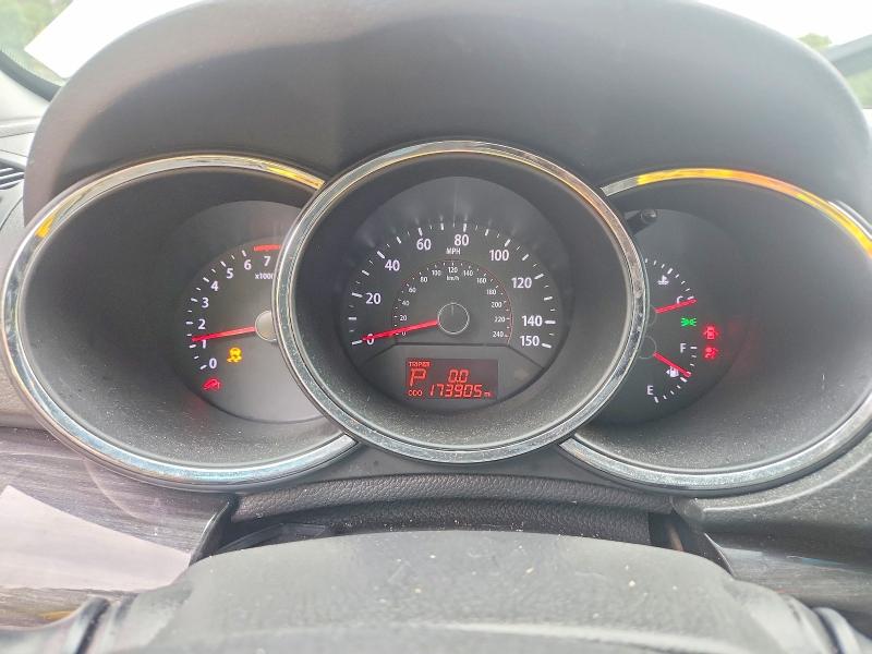 Photo 9 from auction – 2012 KIA SORENTO with VIN 5XYKT3A68CG275795