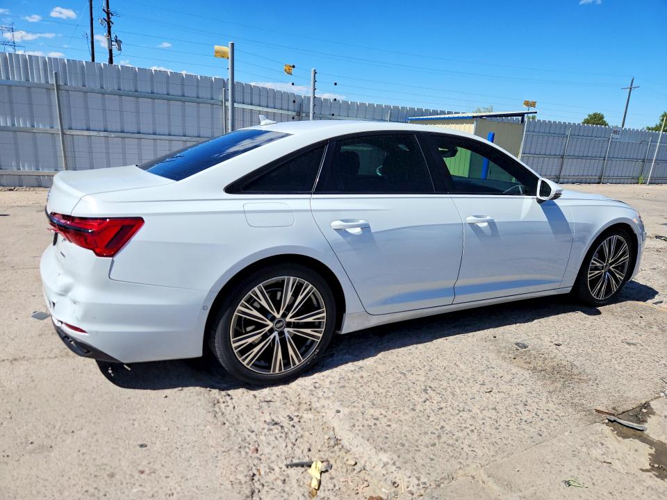 Photo 3 from auction – 2021 AUDI A6 with VIN WAUE8AF26MN032664