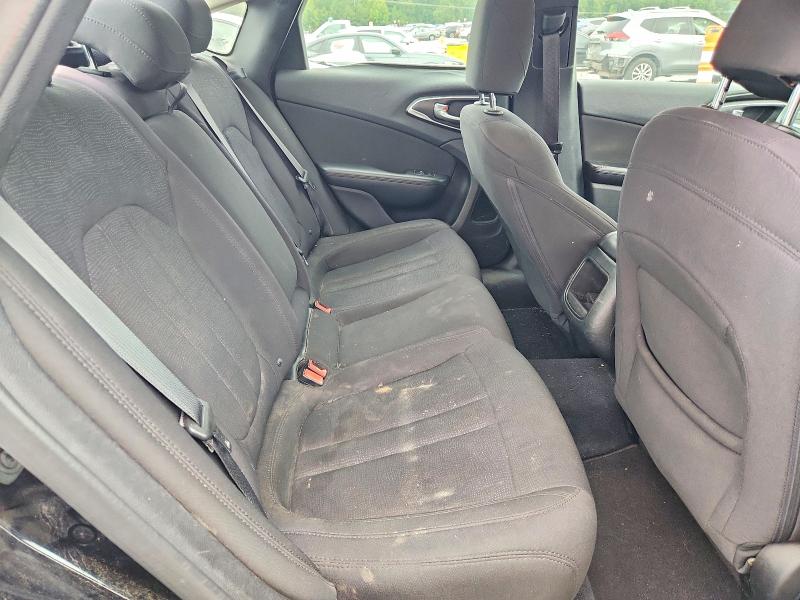 صورة رقم 10 من المزاد - 2015 CHRYSLER 200 مع VIN 1C3CCCAB1FN526708