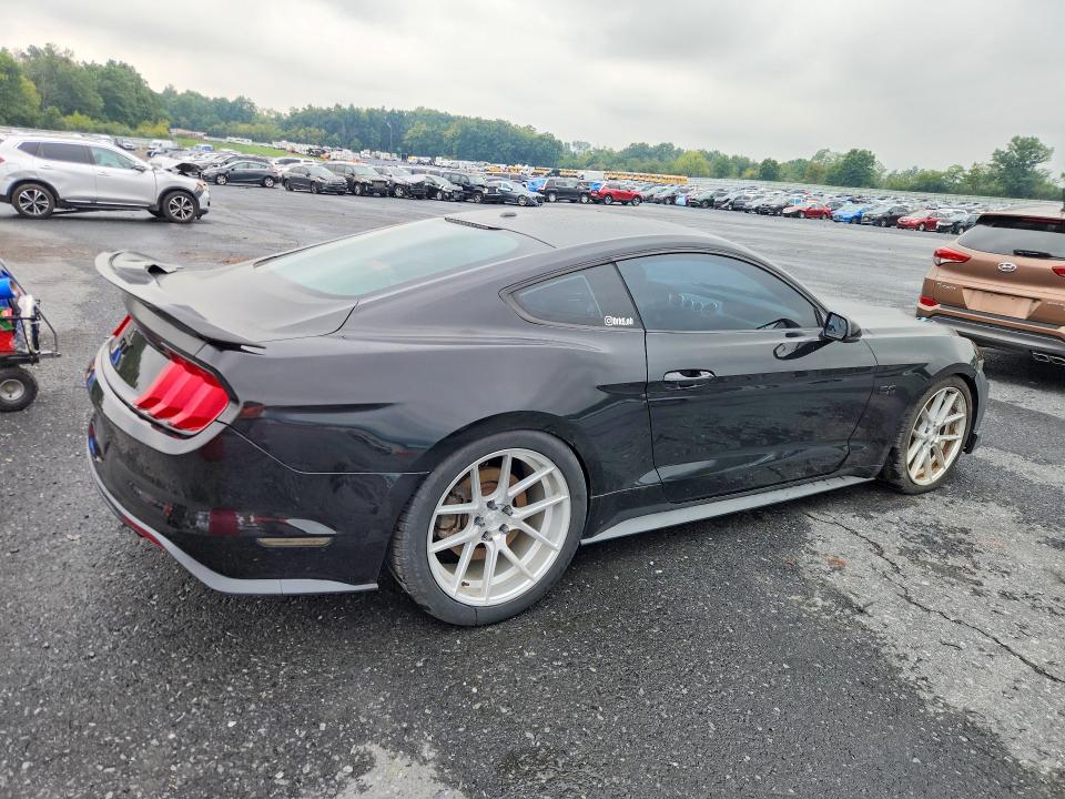 Photo 3 from auction – 2016 FORD MUSTANG with VIN 1FA6P8CF6G5290039
