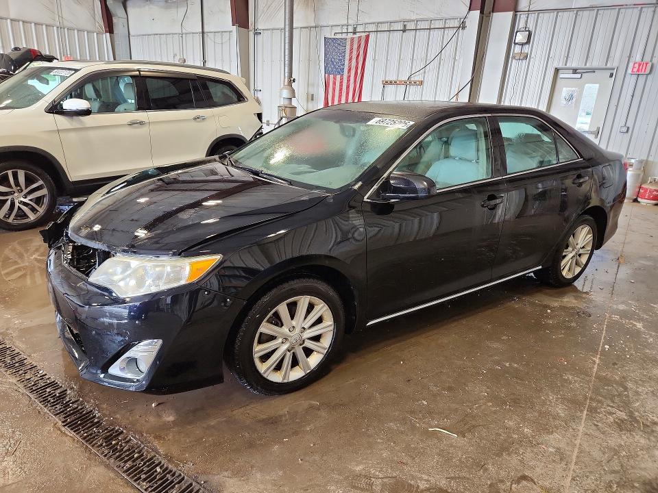 TOYOTA CAMRY 2014 مع رقم تعريف المركبة 4T1BF1FK2EU770234 - صورة من المزاد
