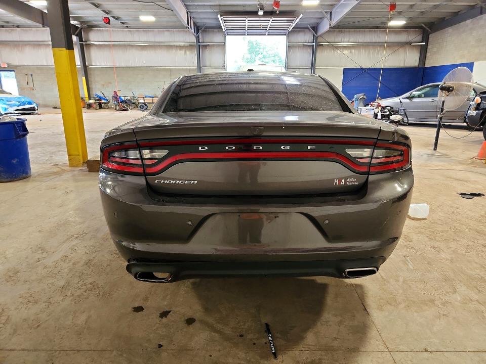 Снимка 6 от търг – 2022 DODGE CHARGER с VIN 2C3CDXBG4NH250661