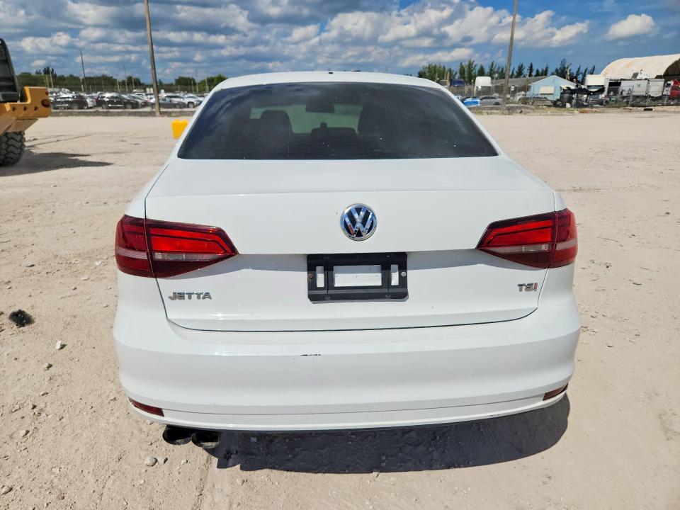 Снимка 6 от търг – 2016 VOLKSWAGEN JETTA с VIN 3VW267AJ5GM352065